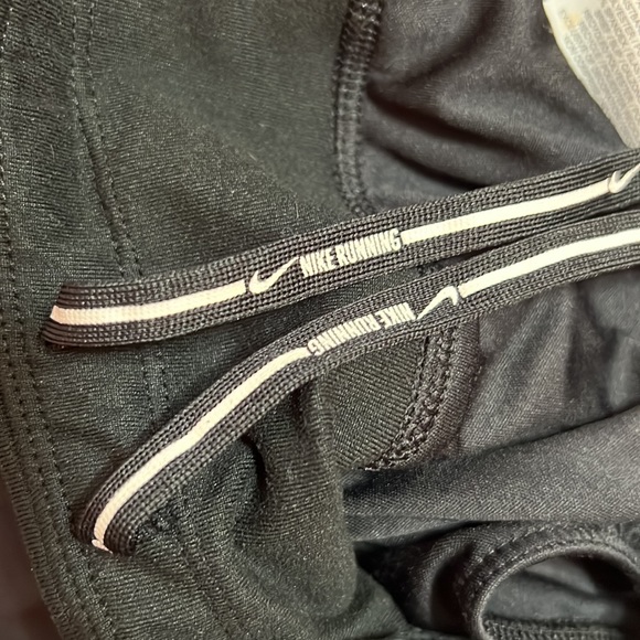 EUC NIKE Black Dri-Fit Running Short with Back Technology Pocket Size S - Picture 10 of 10